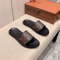 Louis Vuitton Slippers